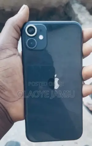 Apple iPhone 11 64 GB Black