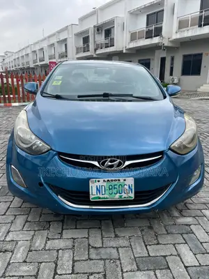 Hyundai Elantra 2012 Blue