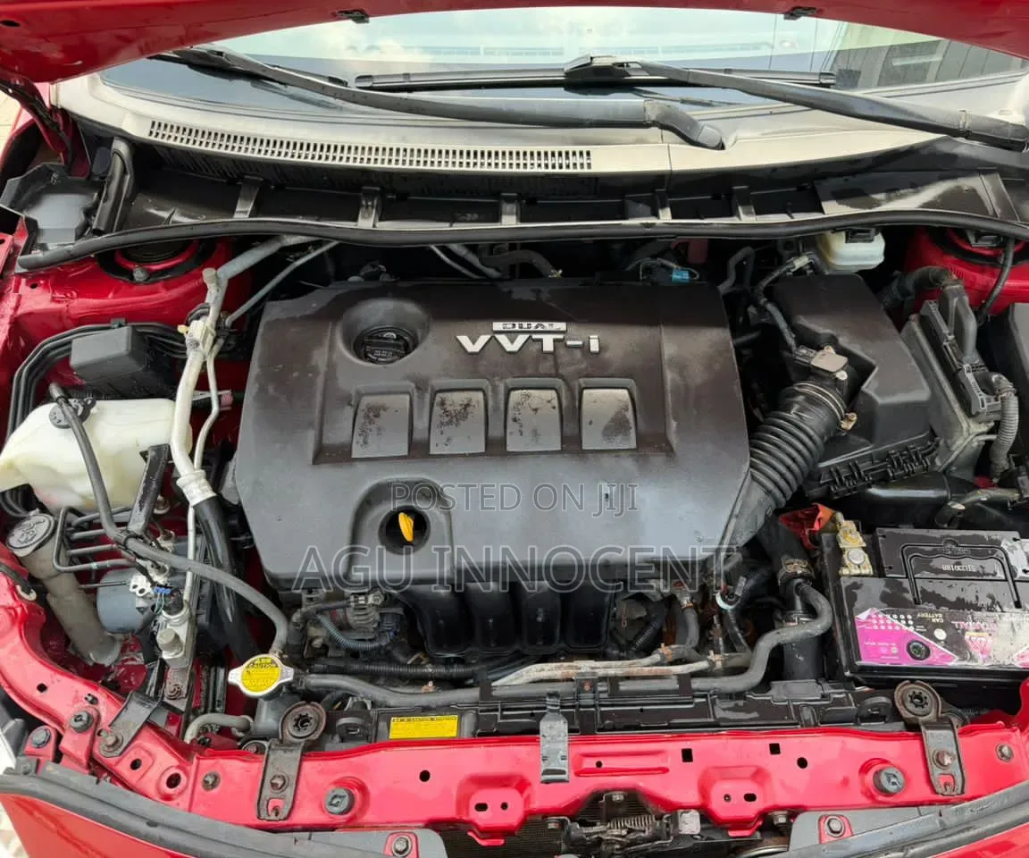 Toyota Corolla 2009 Red