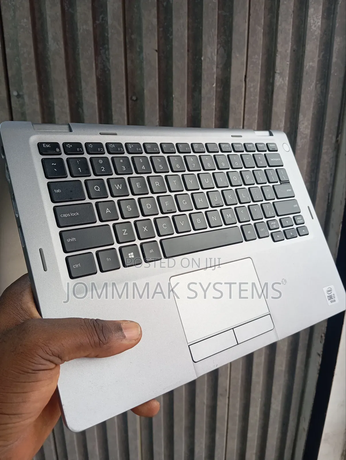 Laptop Dell Latitude 5310 8GB Intel Core i7 SSD 256GB