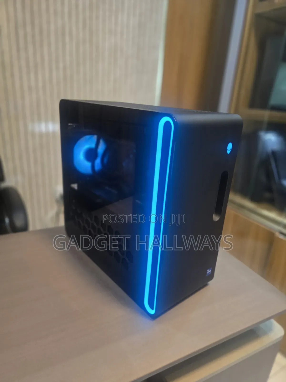 Desktop Computer Dell Aurora 32GB Intel Core i7 SSD 1T