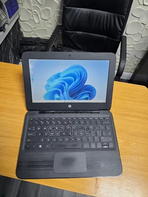 Laptop HP Stream 11 Pro G3 4GB Intel SSD 32GB
