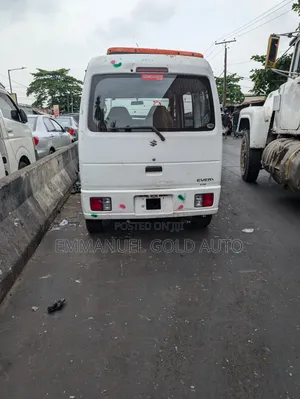Suzuki APV Minibus 2012 White