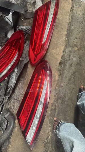 Backlight for W205 Coupe 2020/23 Model