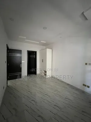 4bdrm Duplex in Ikate Lagos State for rent