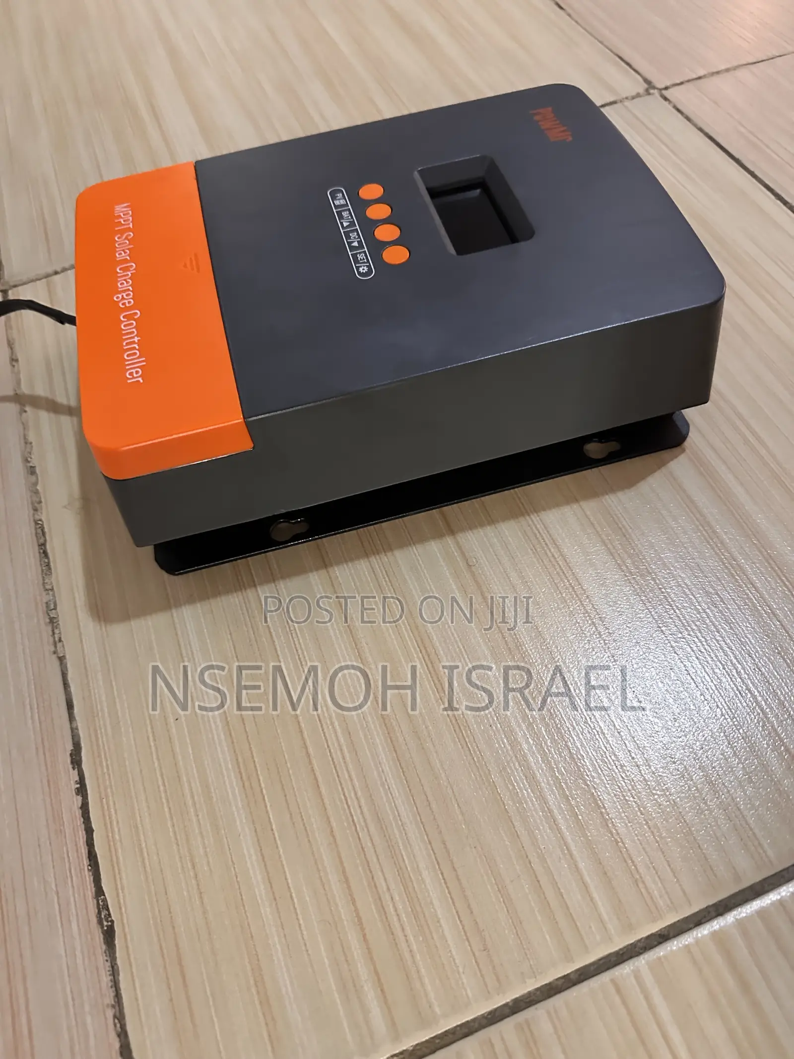 MPPT Solar Charge Controller