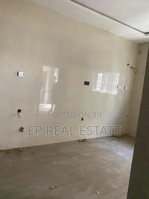 3bdrm Apartment in Kaura for rent