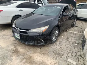 Toyota Camry SE 4dr Sedan (2.5L 4cyl 6A) 2015 Black