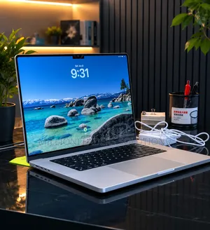 Laptop Apple MacBook Pro 2023 M3 Pro 36GB Apple M3 Pro SSD 512GB