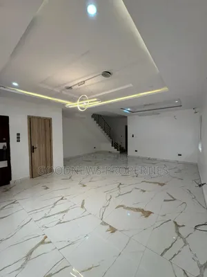 4bdrm Duplex in Vgc By Harris Drive for rent