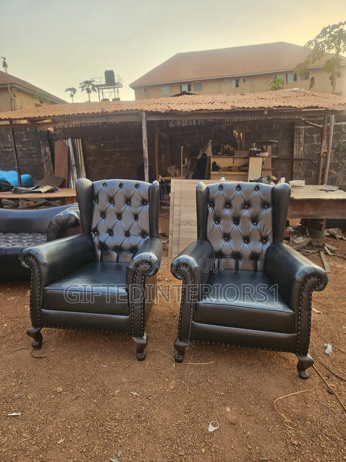 King's Accent Leathers Singles