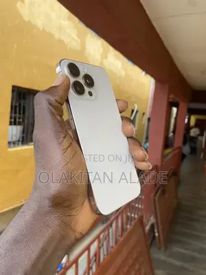 Apple iPhone 16 Pro Max 256 GB Gold