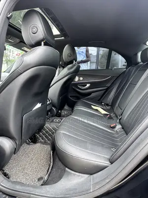 Mercedes-Benz E300 2016 Black
