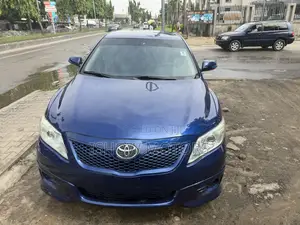 Toyota Camry SE 4dr Sedan (2.5L 4cyl 6AM) 2010 Blue