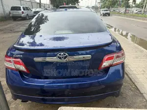Toyota Camry SE 4dr Sedan (2.5L 4cyl 6AM) 2010 Blue