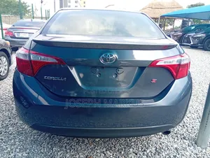 Toyota Corolla S 4dr Sedan (1.8L 4cyl CVT) 2015 Gray