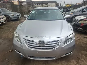 Toyota Camry LE 4dr Sedan (2.4L 4cyl 5A) 2009 Silver