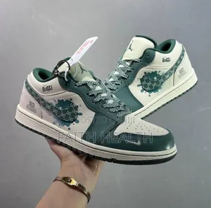 *Air Jordan1 Low X Gucci “Chlorophyll” SNKSS