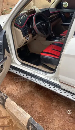 Mercedes-Benz GLK-Class 350 2012 White