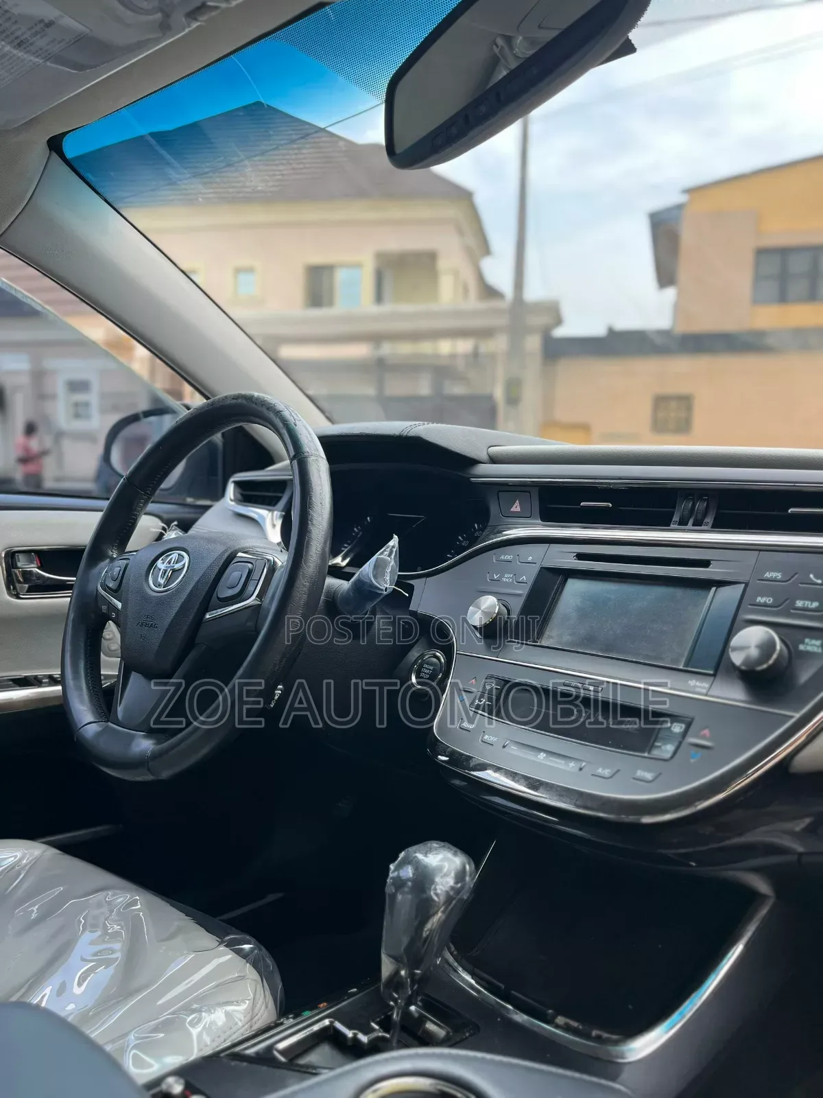 Toyota Avalon 2014 White