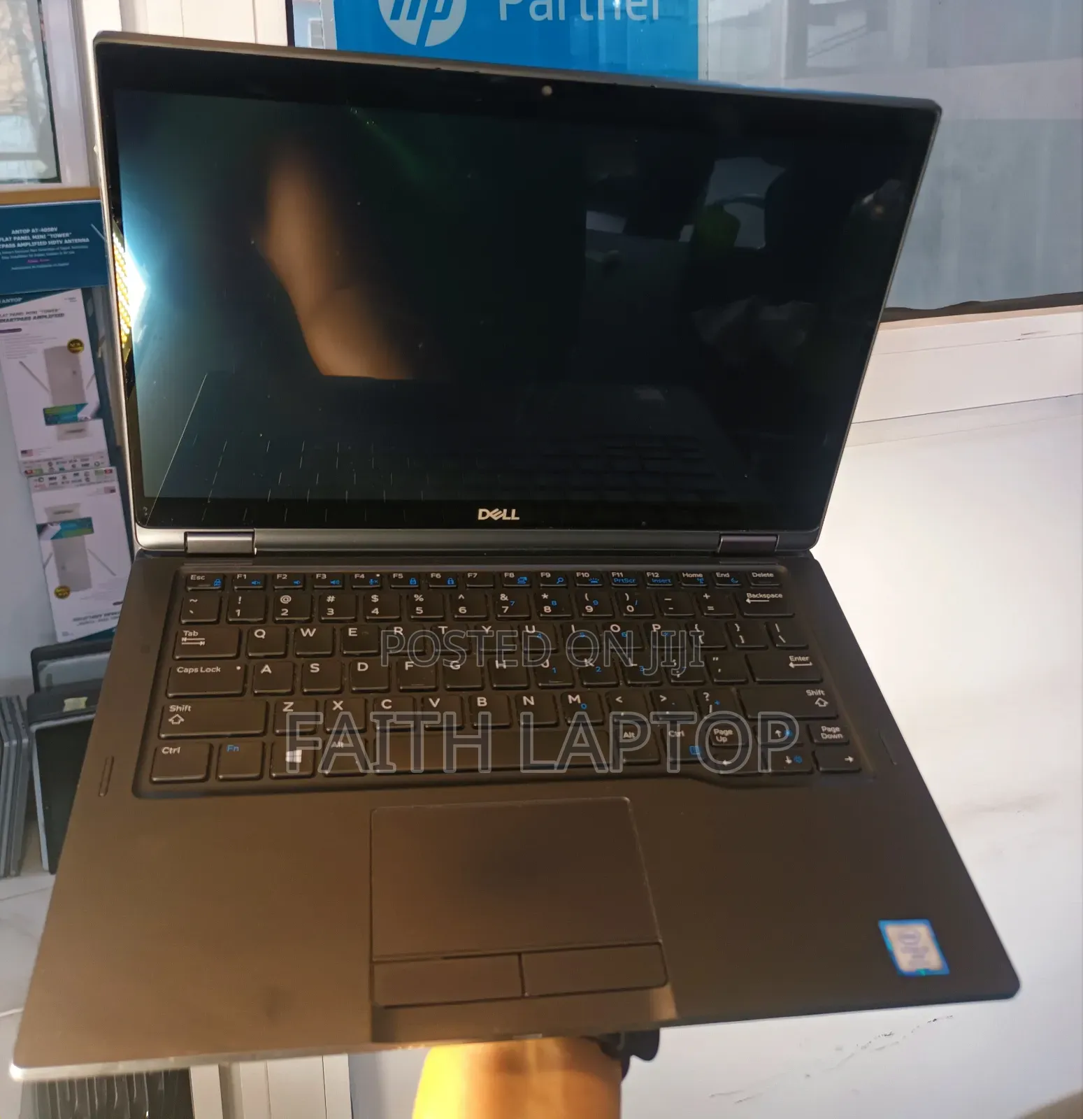 Laptop Dell Latitude 7390 8GB Intel Core i5 SSD 256GB