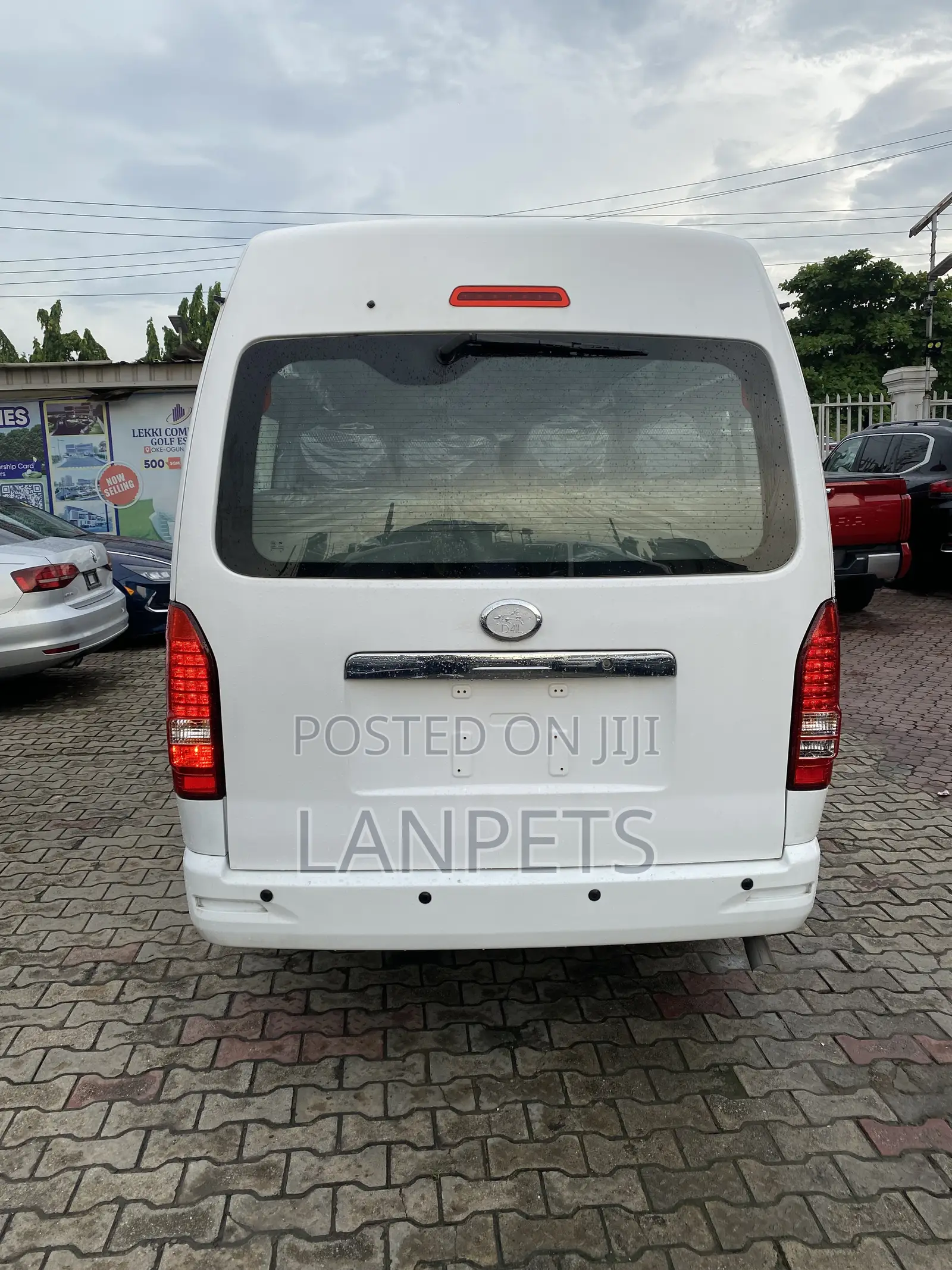 New Toyota HiAce 2023 White