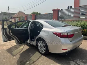 Lexus ES 2014 Silver
