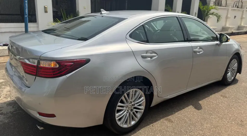 Lexus ES 2014 Silver