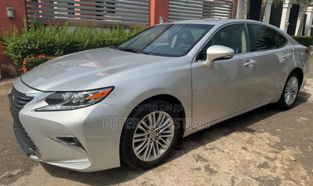 Lexus ES 2014 Silver