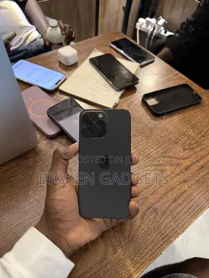 Apple iPhone 15 Pro Max 512 GB Black