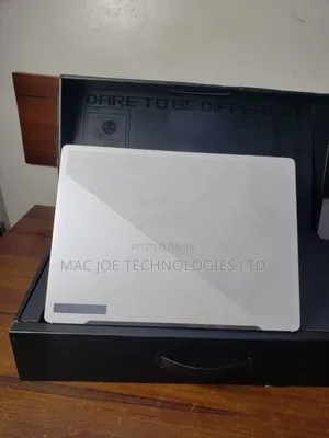Laptop Asus ROG Zephyrus G14 16GB AMD Ryzen 9 SSD 1T
