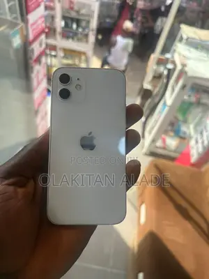 Apple iPhone 12 64 GB Green