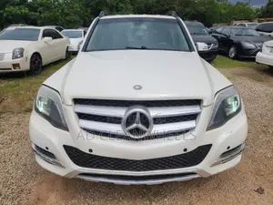 Mercedes-Benz GLK-Class 350 4MATIC 2010 White