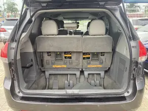 Toyota Sienna XLE 7-Passenger 4dr Minivan AWD (3.5L 6cyl 6A) 2014 Gray