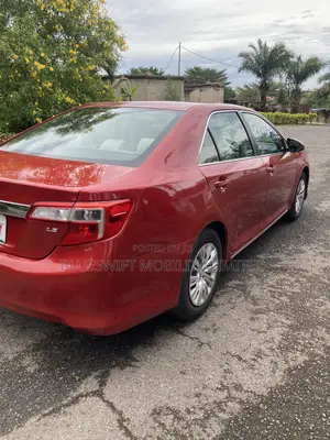 Toyota Camry LE 4dr Sedan (2.5L 4cyl 6A) 2012 Red