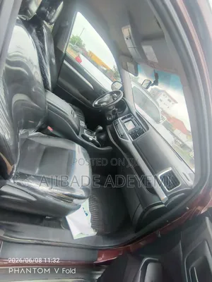 Toyota Highlander LE V6 4x4 (3.5L 6cyl 6A) 2016 Burgundy