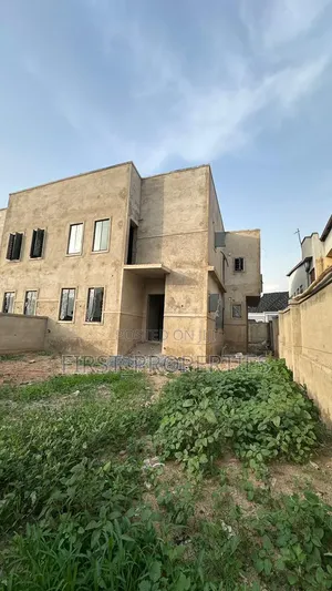 4bdrm Duplex in Johnson Awe, Ibadan for sale