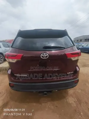 Toyota Highlander LE V6 4x4 (3.5L 6cyl 6A) 2016 Burgundy