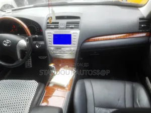Toyota Camry 2009 Silver
