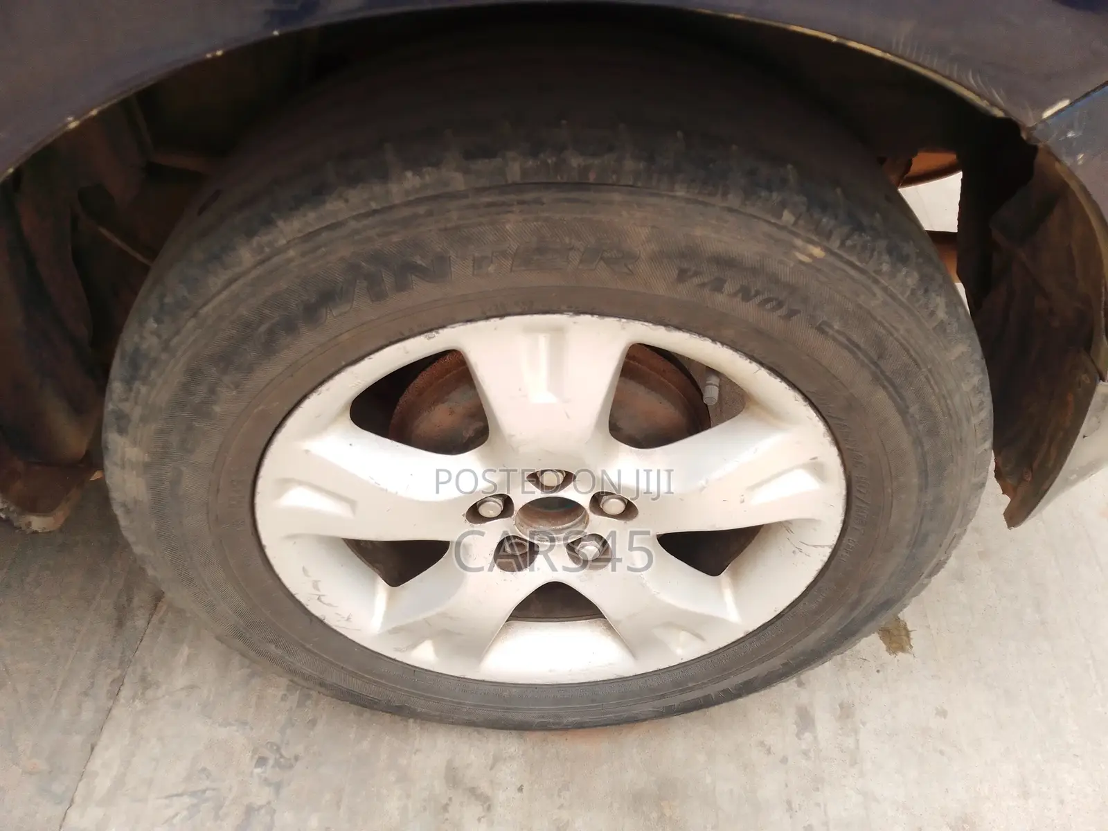 Toyota Matrix 2004 Blue