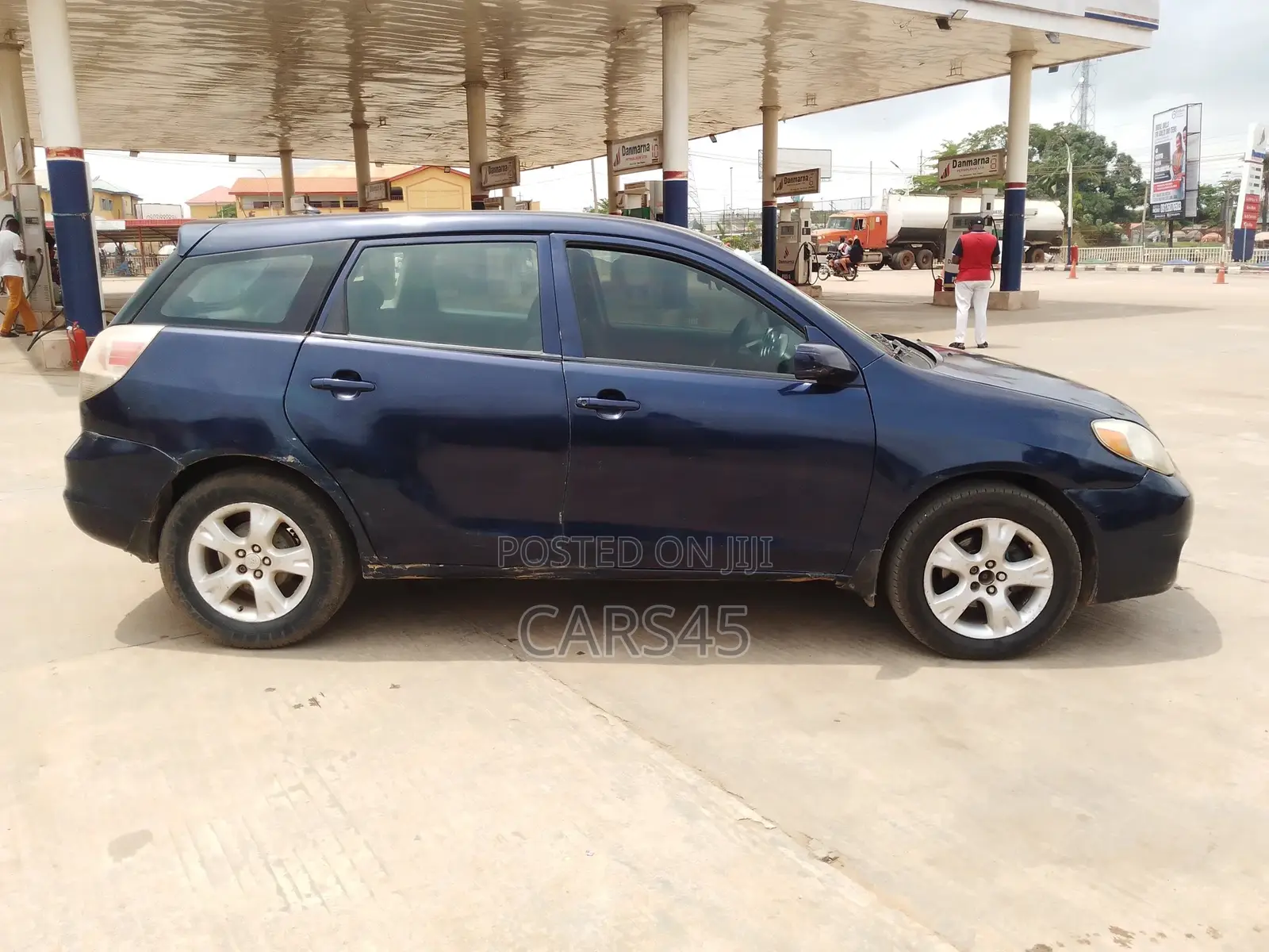 Toyota Matrix 2004 Blue