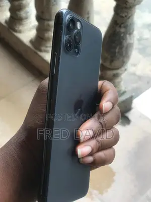 Apple iPhone 11 Pro Max 64 GB Gray