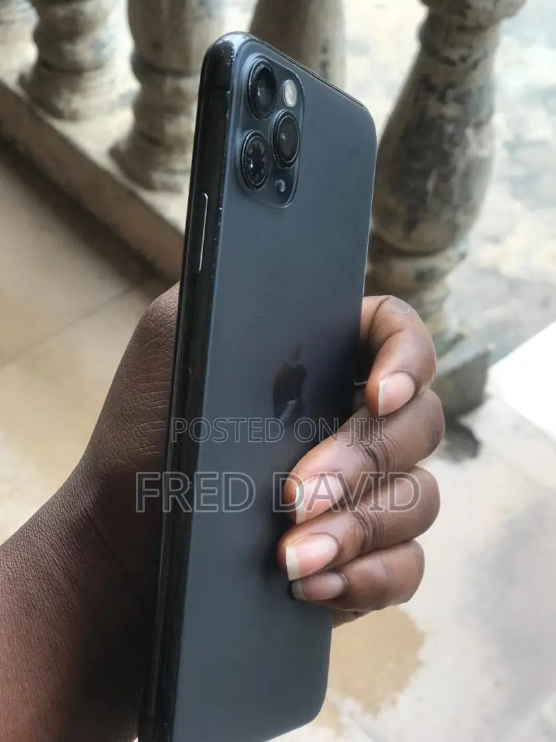 Apple iPhone 11 Pro Max 64 GB Gray