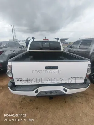 Toyota Tacoma PreRunner 4dr Double Cab 5.0 ft. SB (2.7L 4cyl 4A) 2015