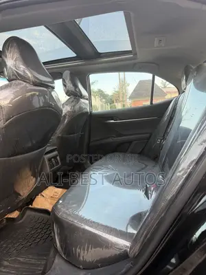 Toyota Camry 2018 Black