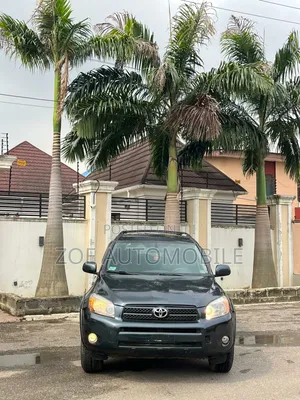 Toyota RAV4 2010 Green