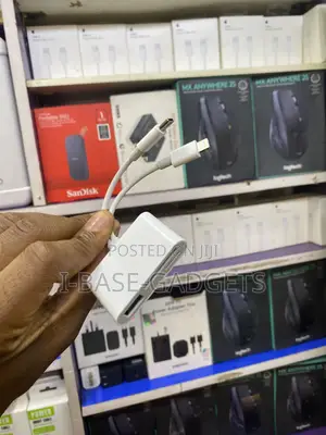iPhone Card Reader