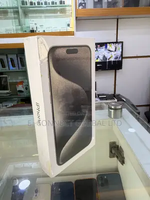 New Apple iPhone 15 Pro Max 512 GB Gold