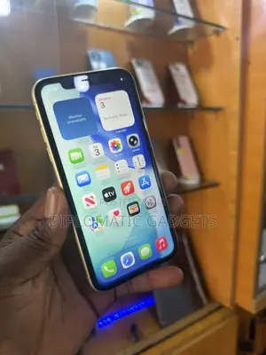 Apple iPhone 11 64 GB
