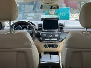 Mercedes-Benz GLE-Class 2017 White